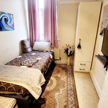 Monalisa Single Room Near Edgware Station Kültér fotó